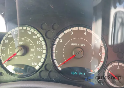 2005 Jeep Liberty Sport из США, поврежденный, VIN 1J4GL48KX5W592427